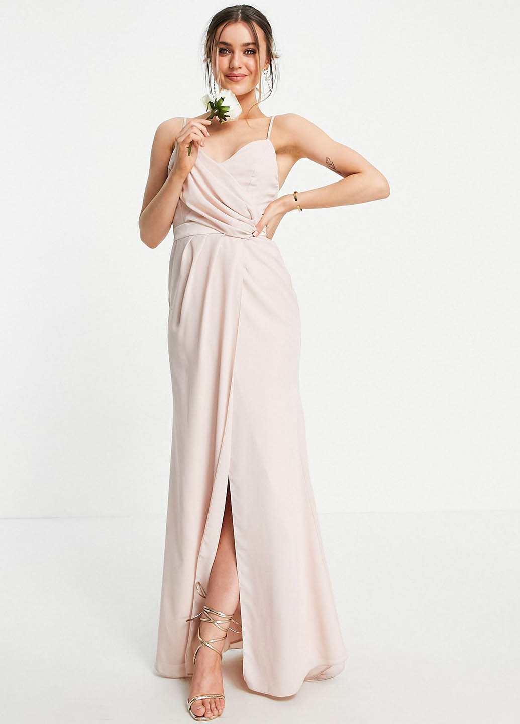 Розовое вечернее платье на запах Asos однотонное