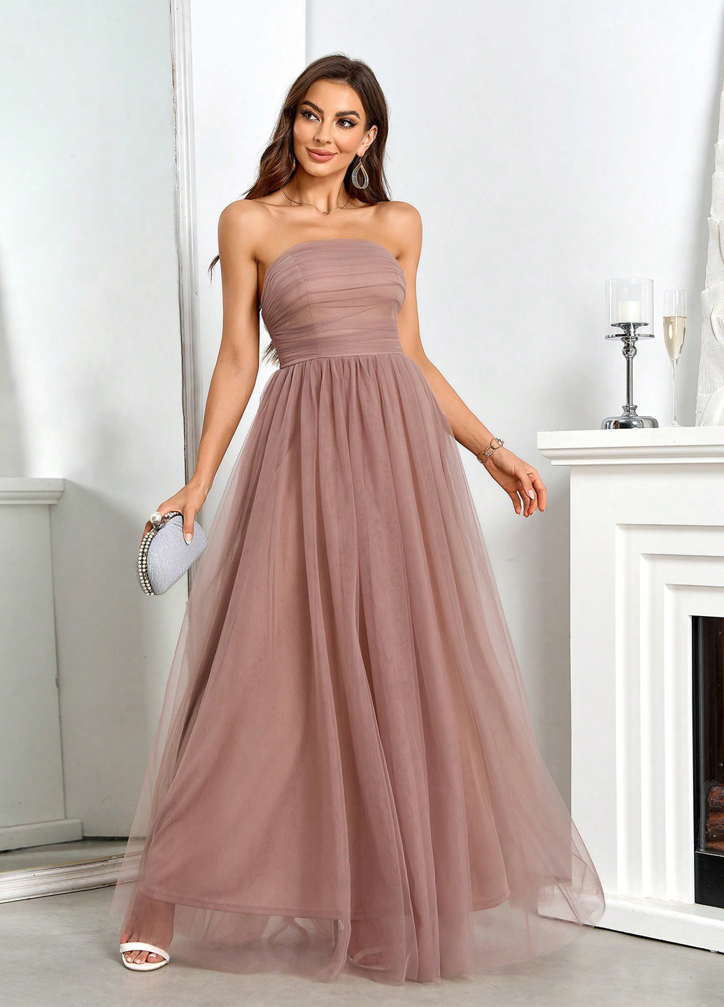 Светло-розовое праздничный, вечернее платье с пышной юбкой, а-силуэт, бандо, с открытой спиной SHEIN однотонное