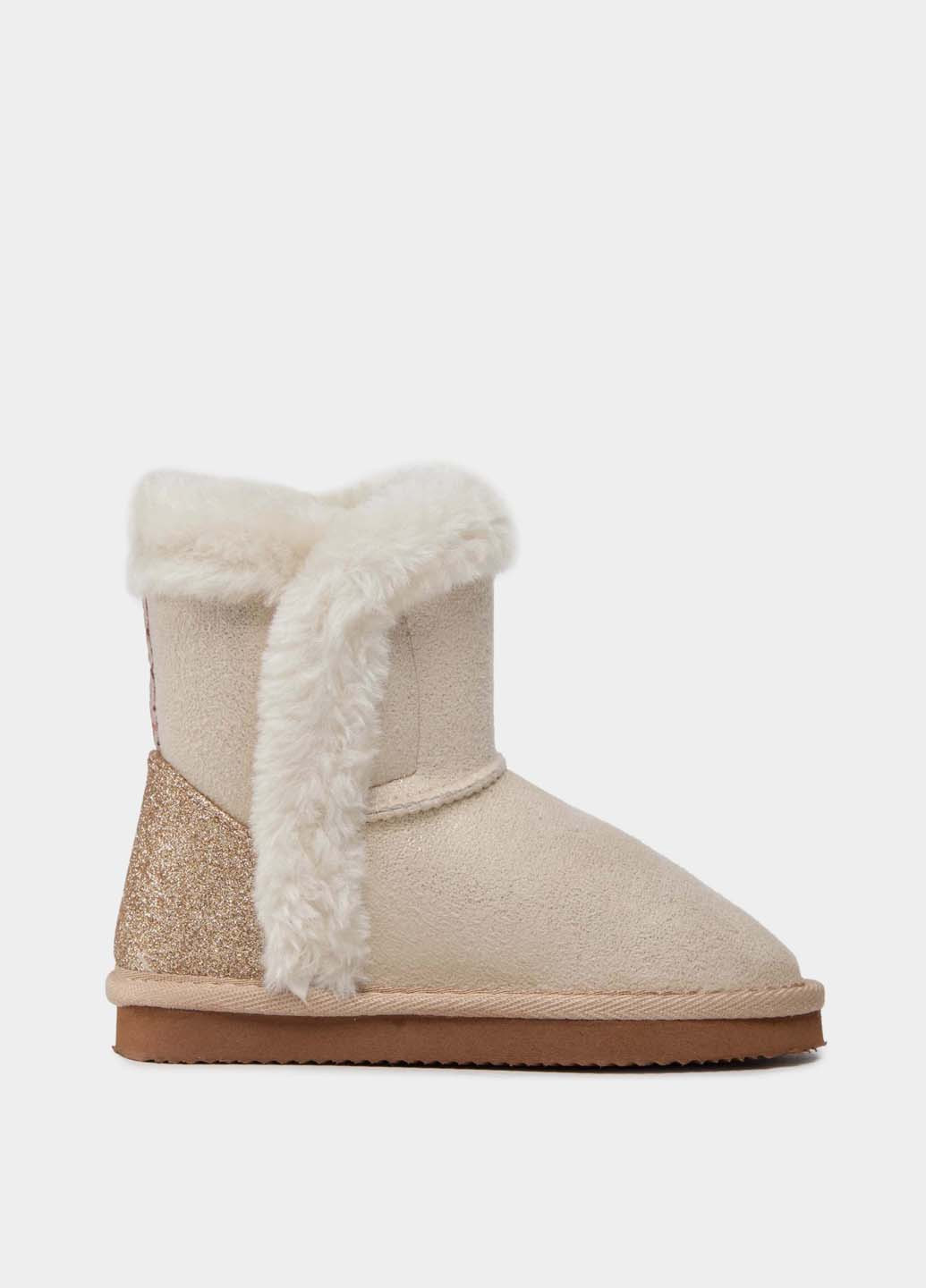 Бежевые зимние полусапоги Garvalin