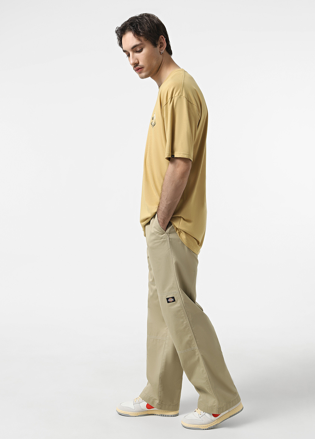 Кремовая футболка Vans