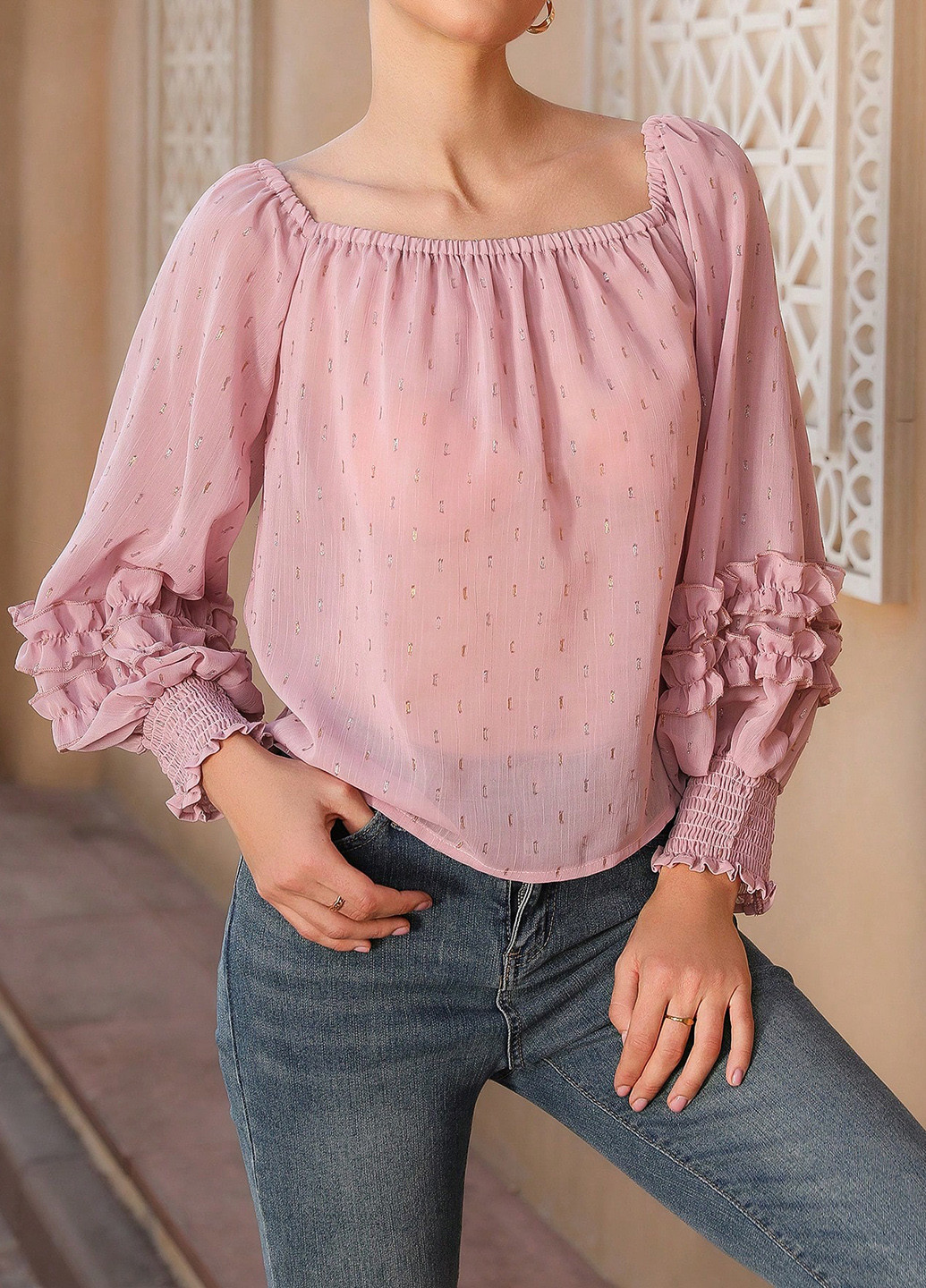 Светло-розовая блуза SHEIN