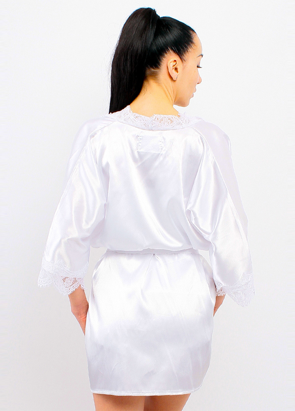 Білий демісезонний комплект (нічна сорочка, халат) Ghazel