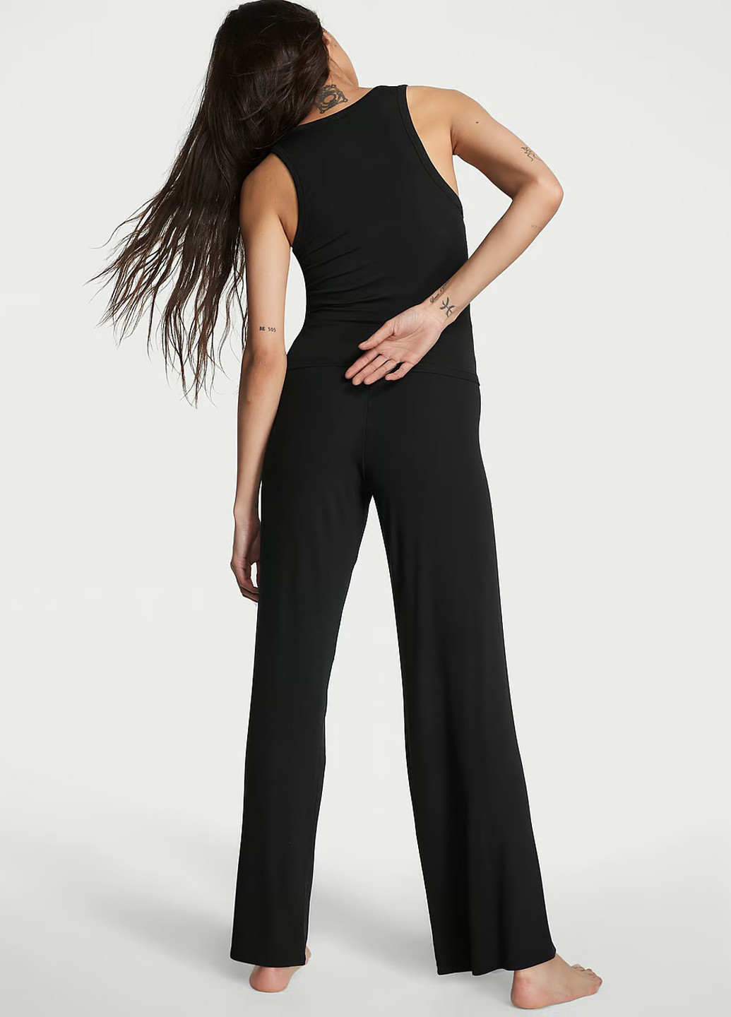 Черная всесезон пижама (майка, брюки) майка + брюки Victoria's Secret