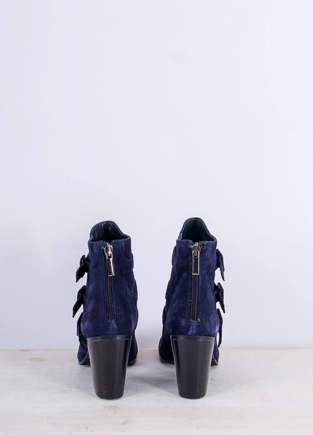 Осенние ботинки Liu Jo с пряжкой из натуральной замши