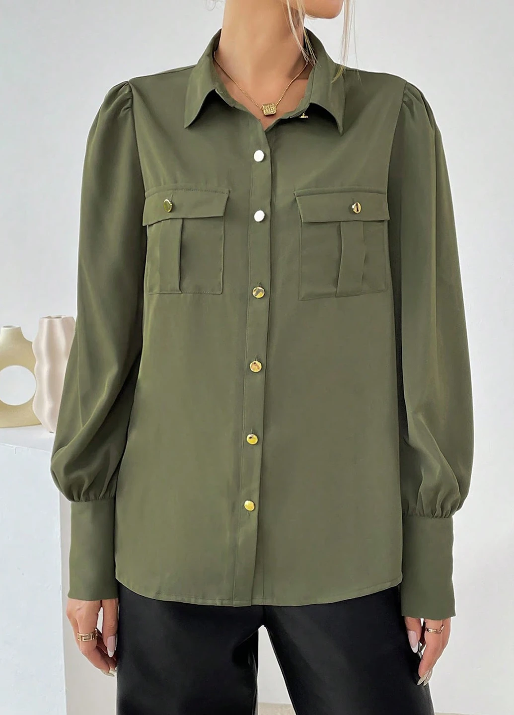 Оливковковая (хаки) кэжуал рубашка однотонная SHEIN