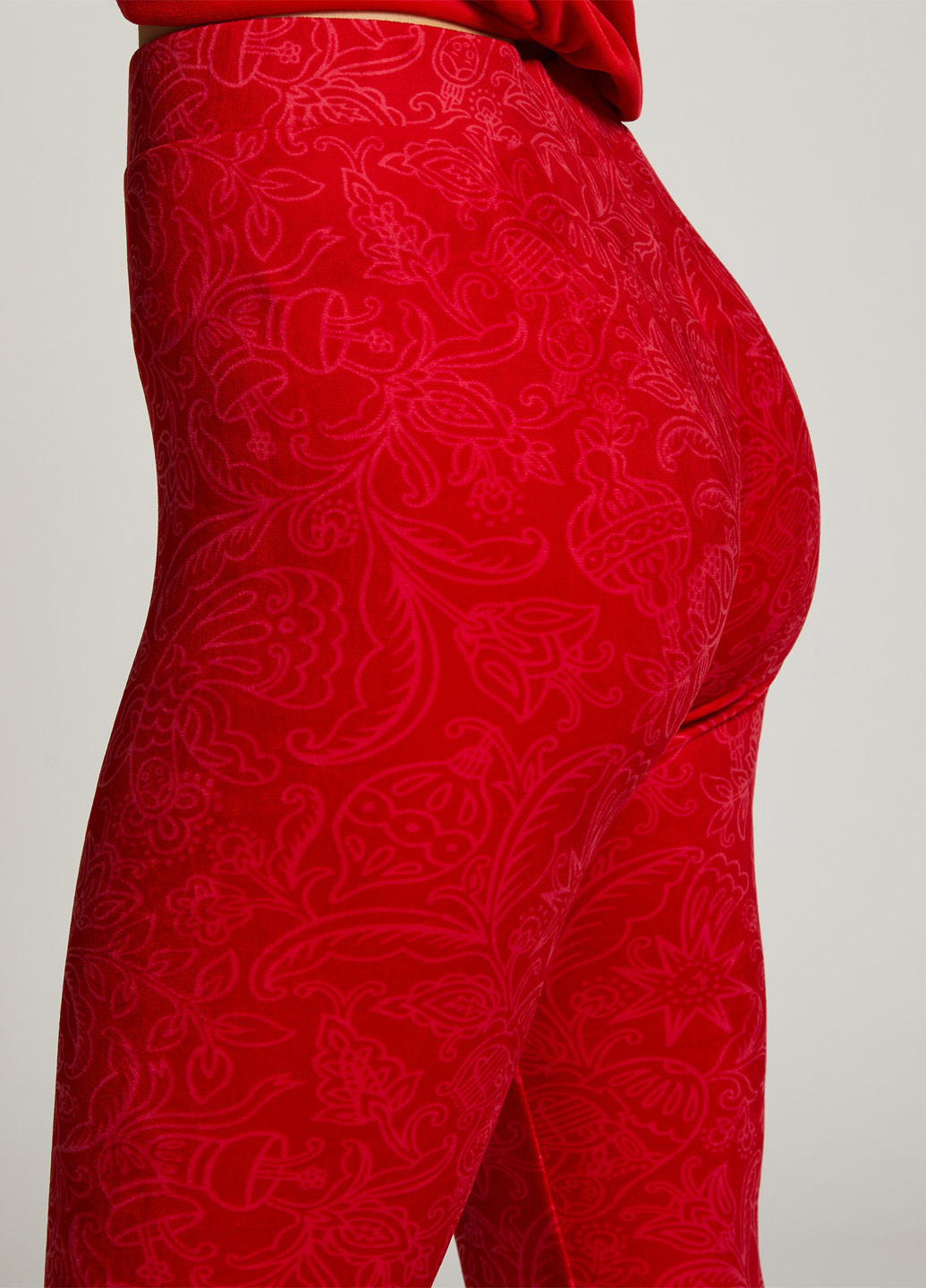 Красные демисезонные леггинсы Hunkemoller
