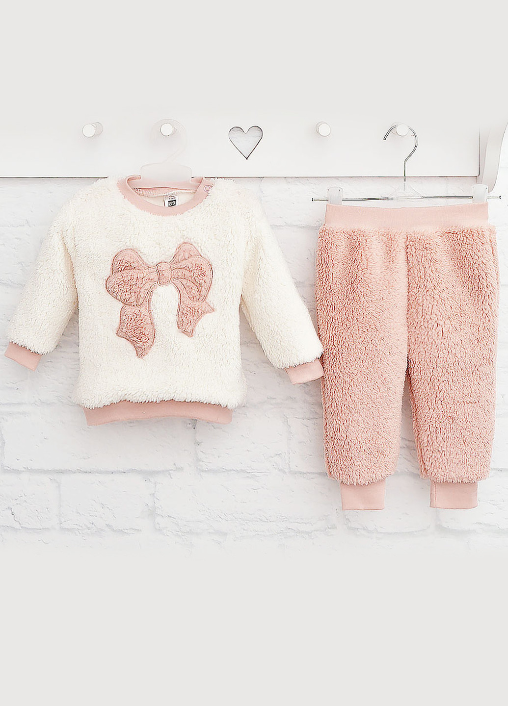 Комбинированный зимний костюм (свитшот, брюки) Blanka