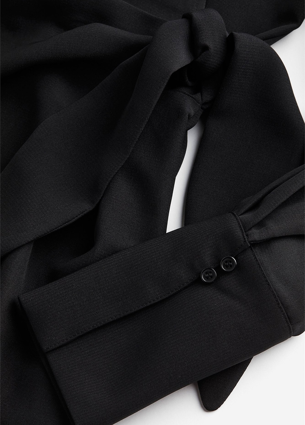 Чорна кежуал сукня на запах H&M однотонна