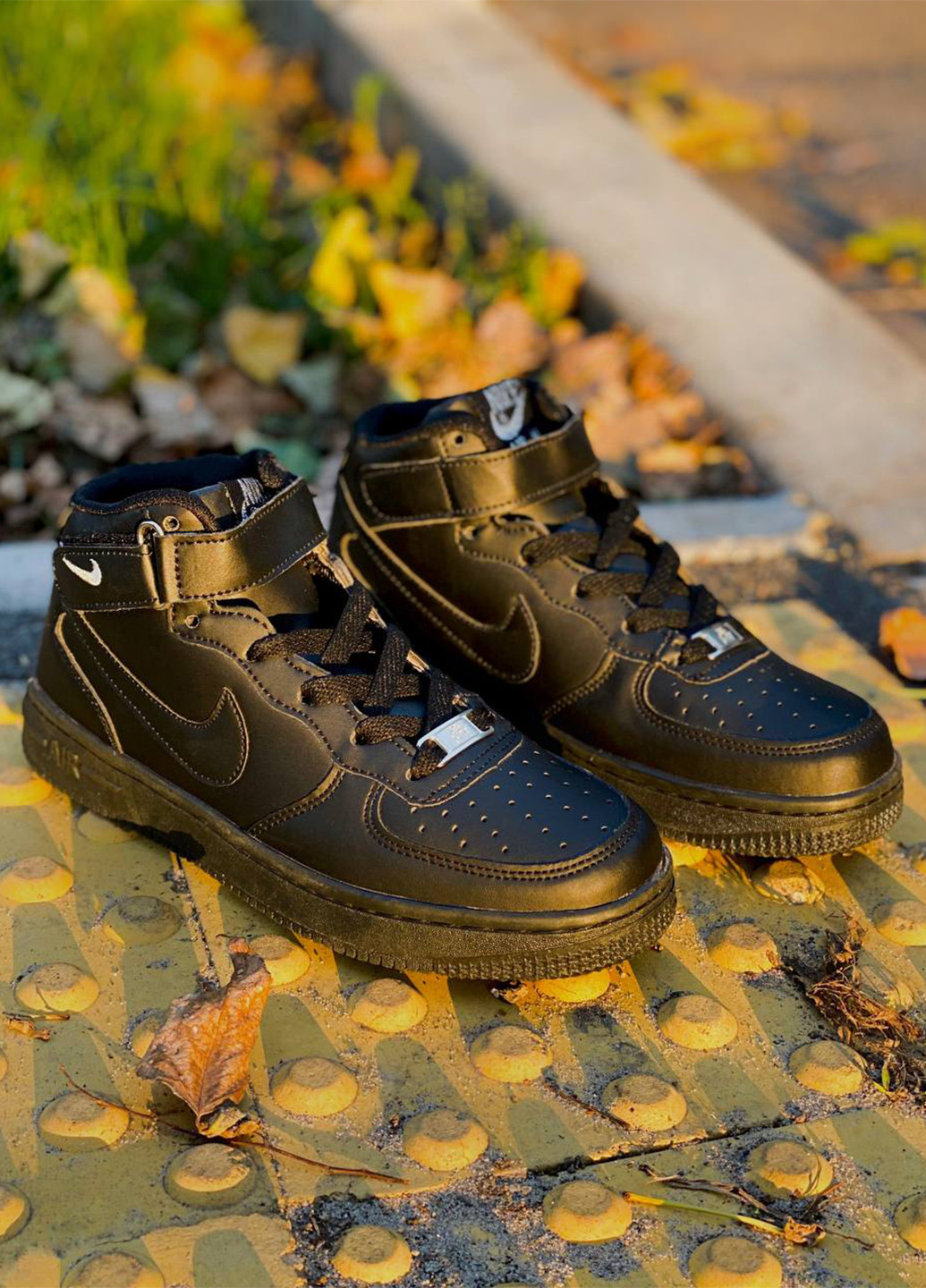 Черные демисезонные кроссовки Nike Air Force High Black
