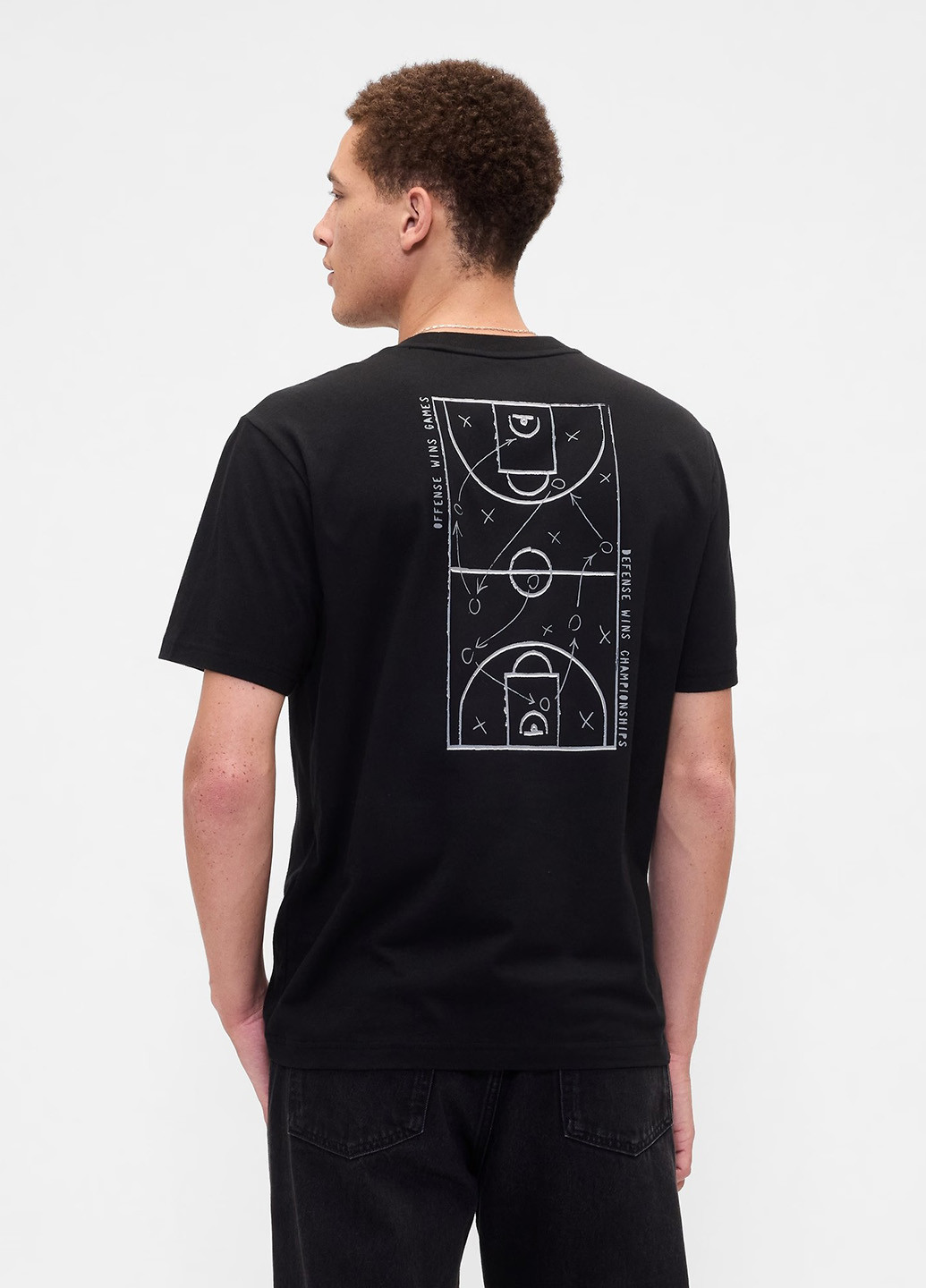 Черная футболка Gap