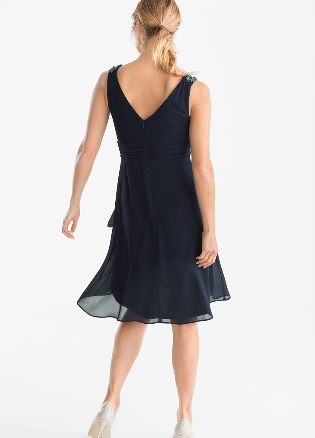 Темно-синя коктейльна сукня кльош, на запах C&A однотонна