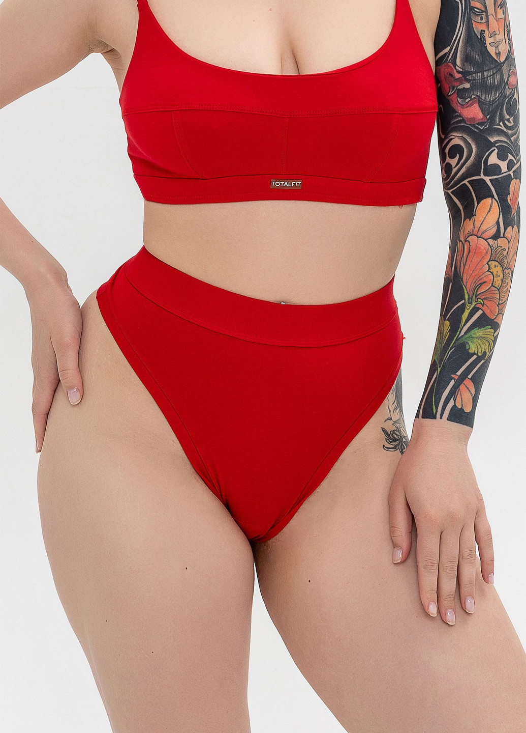 Хлопковые стринги с высокой посадкой TOTALFIT (330987681)