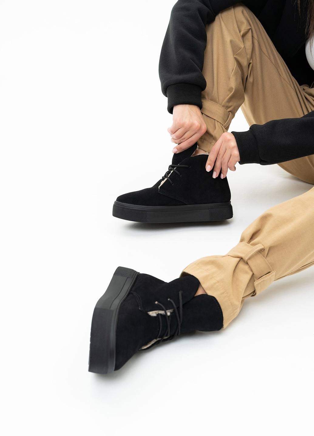 Зимние женские зимние ботинки ISSA PLUS