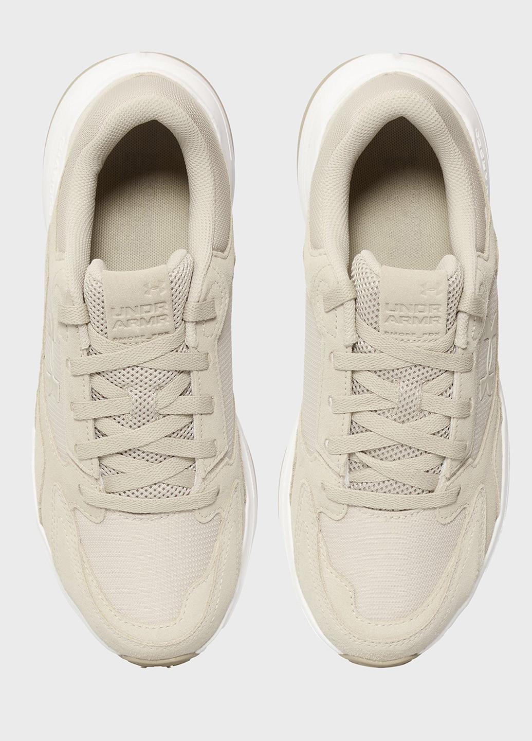 Бежевые демисезонные кроссовки Under Armour