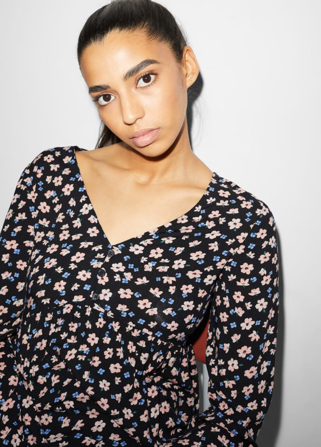 Чорна блуза Clockhouse