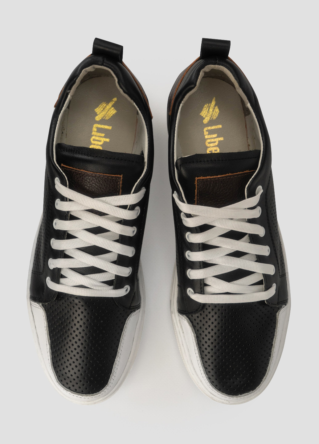 Черно-белые кеды Libero