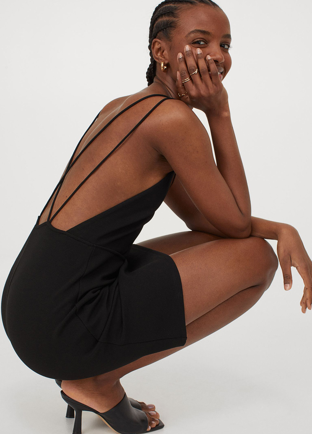 Чорна кежуал сукня з відкритою спиною H&M однотонна
