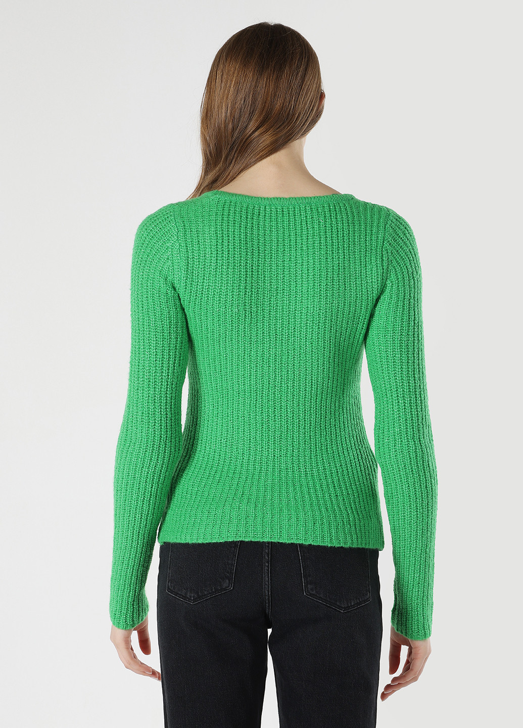 Зеленый демисезонный свитер Colin's
