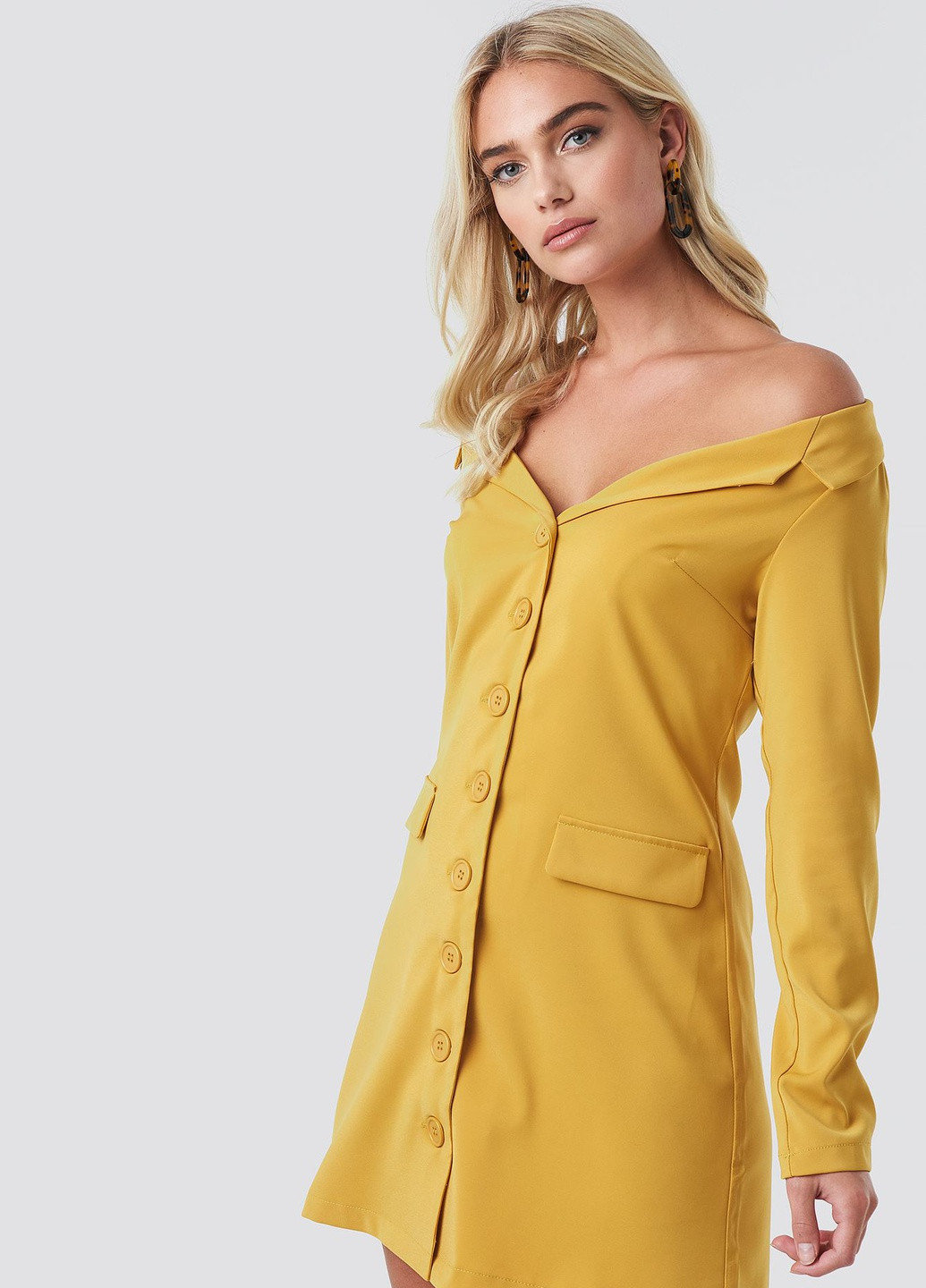 Жовтий кежуал сукня NA-KD однотонна