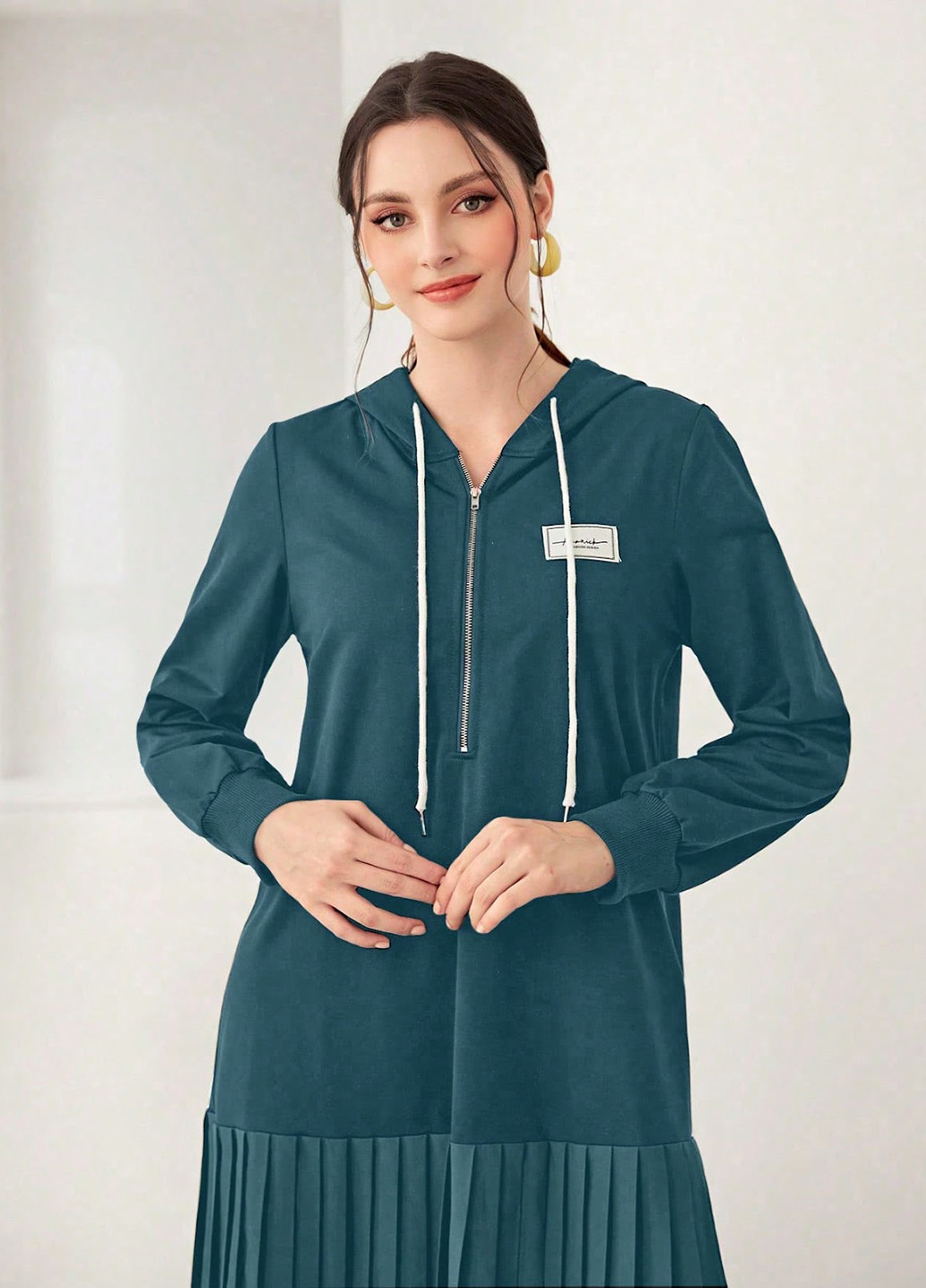 Морской волны кэжуал платье плиссированное, оверсайз, платье-худи SHEIN однотонное