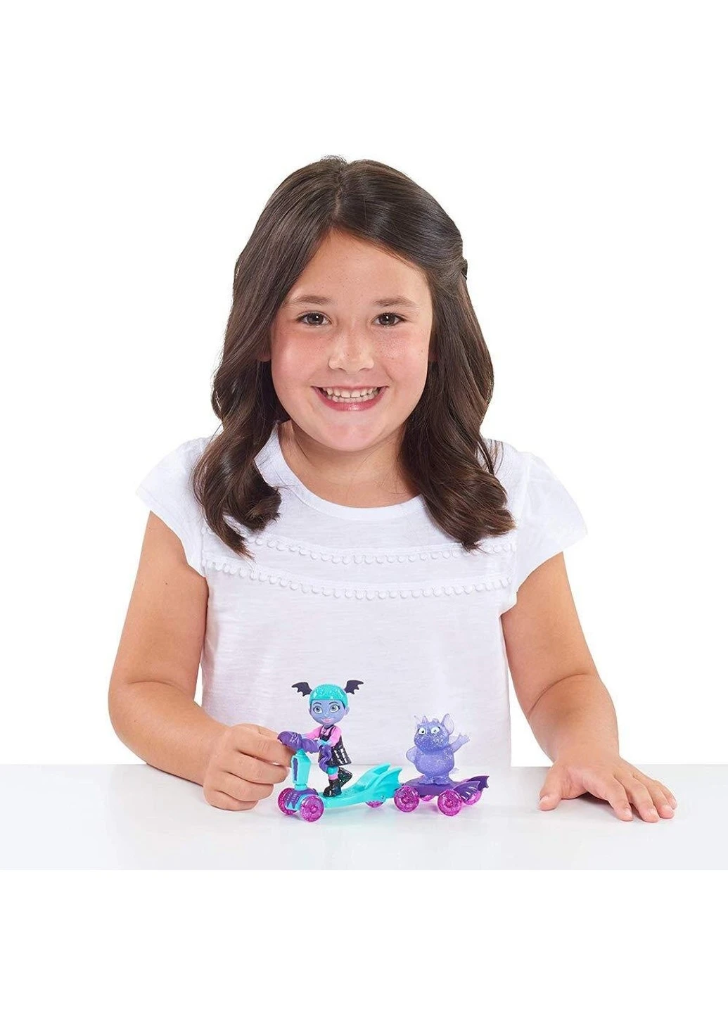 Ігрова фігурка Vampirina & Scooter Figure Вампірина на скутері (78116) Just Play (255665475)
