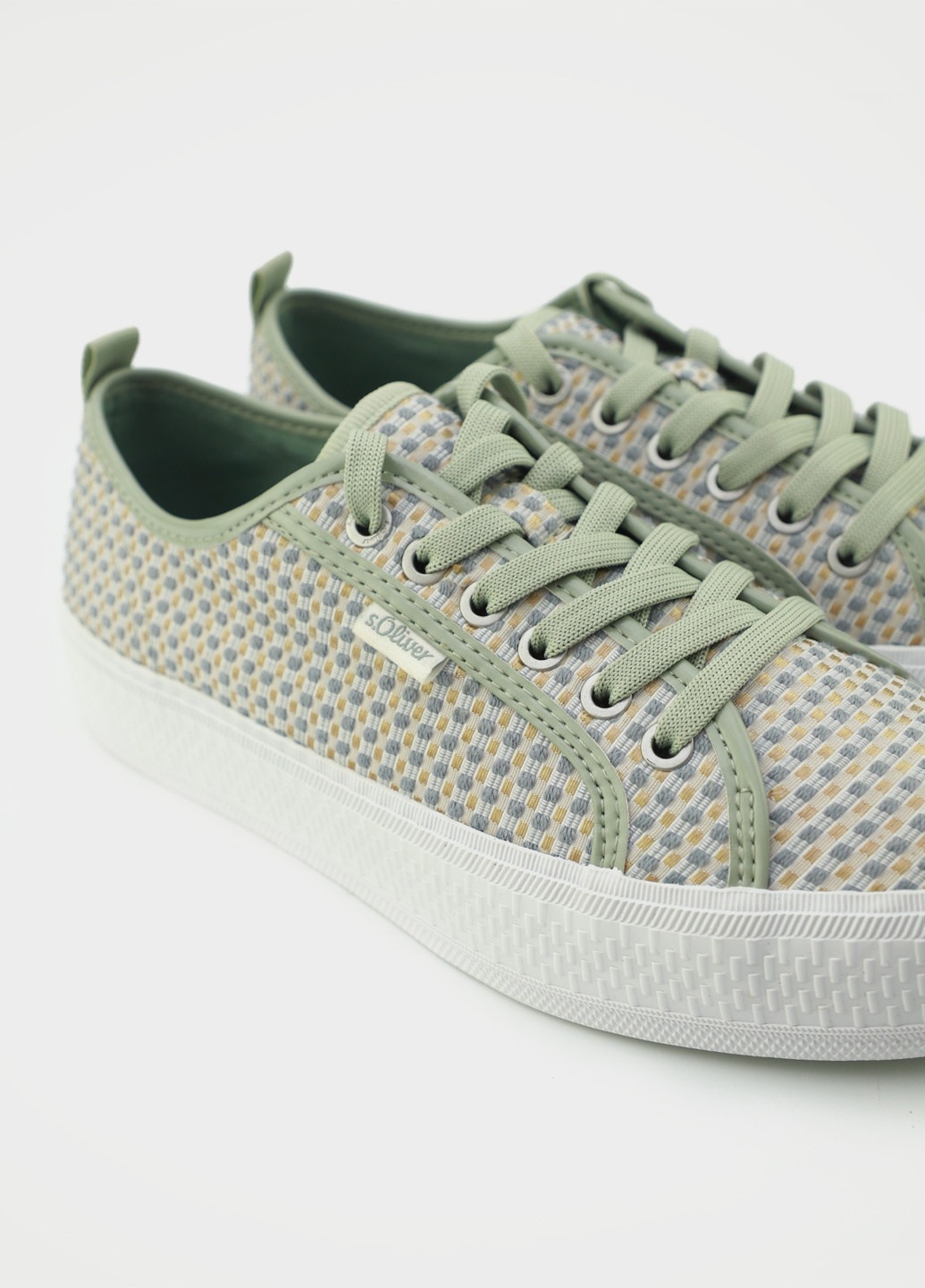 Світло-зелені кеди S.Oliver