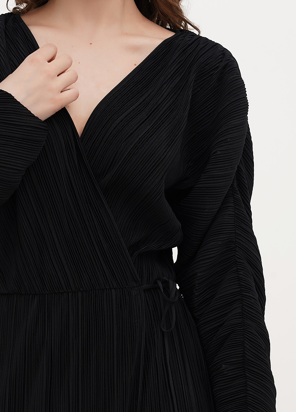 Чорна вечірня, кежуал сукня на запах, плісована H&M однотонна