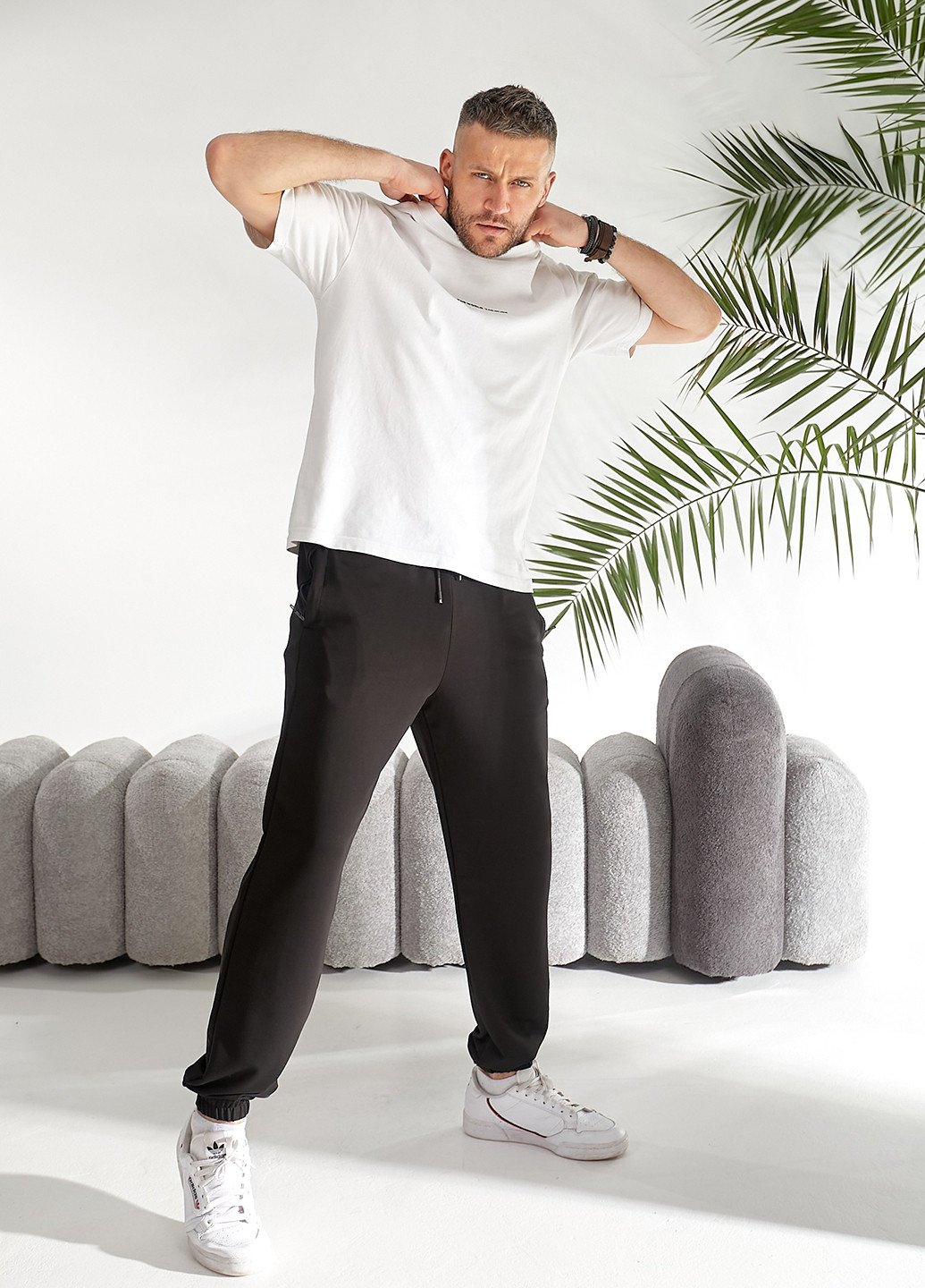 Черные кэжуал демисезонные джоггеры брюки Demma