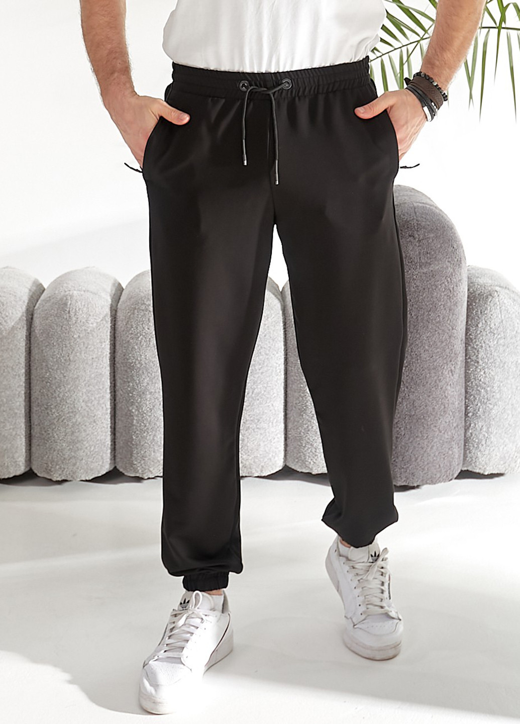 Черные кэжуал демисезонные джоггеры брюки Demma