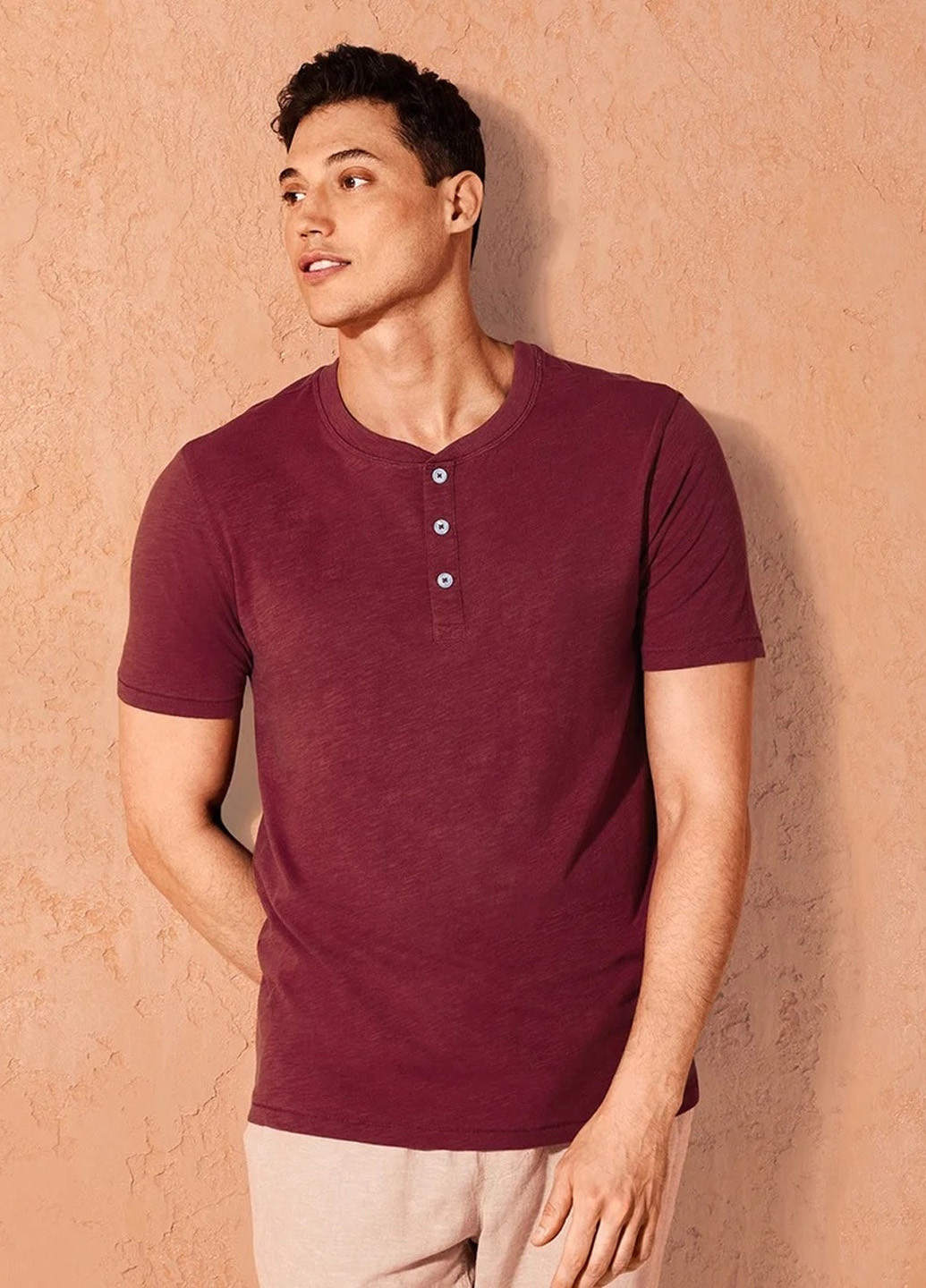 Бордова футболка Livergy