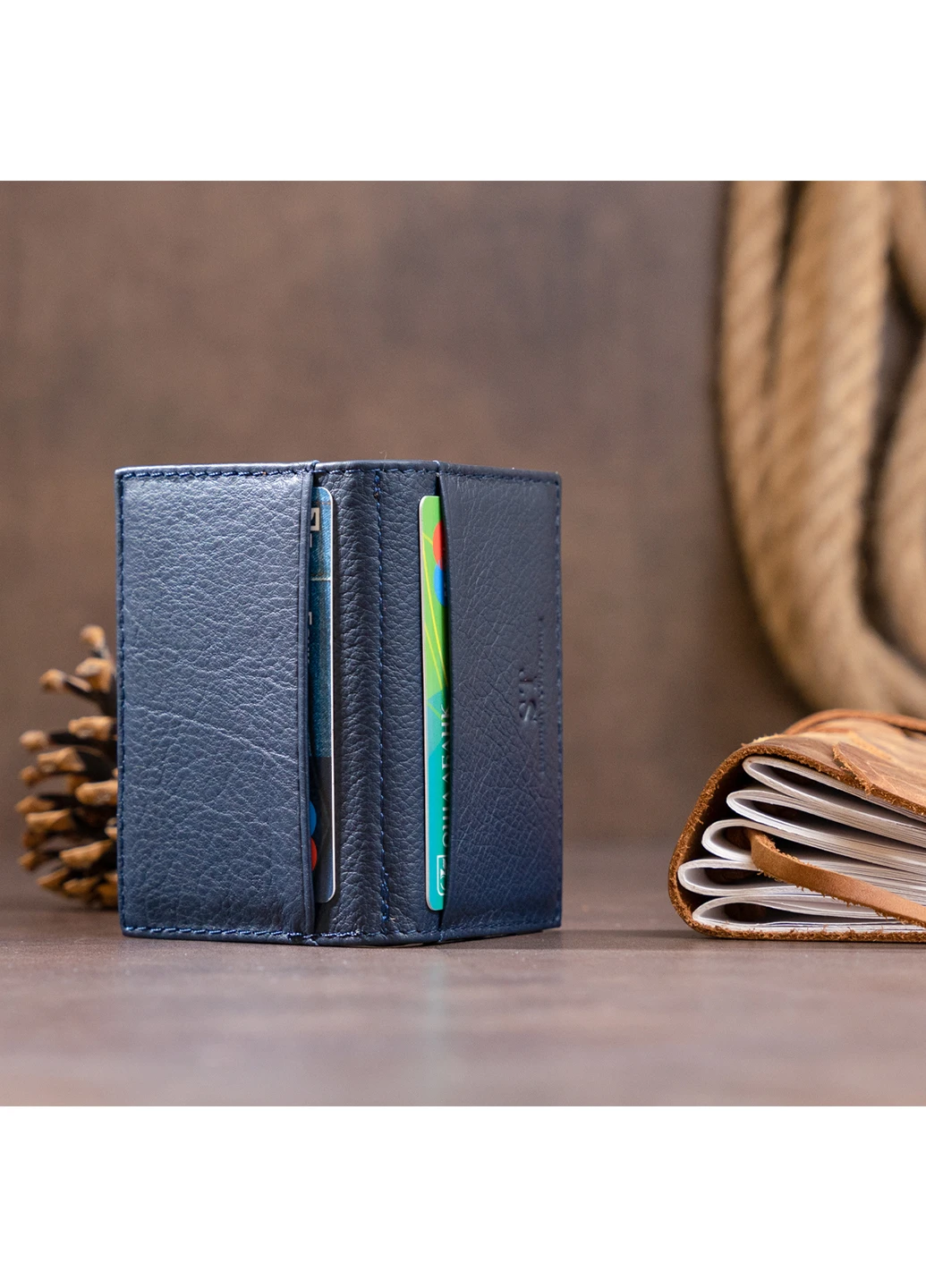 Жіночий шкіряний гаманець-візитниця 10х6,5х1 см st leather (252133834)