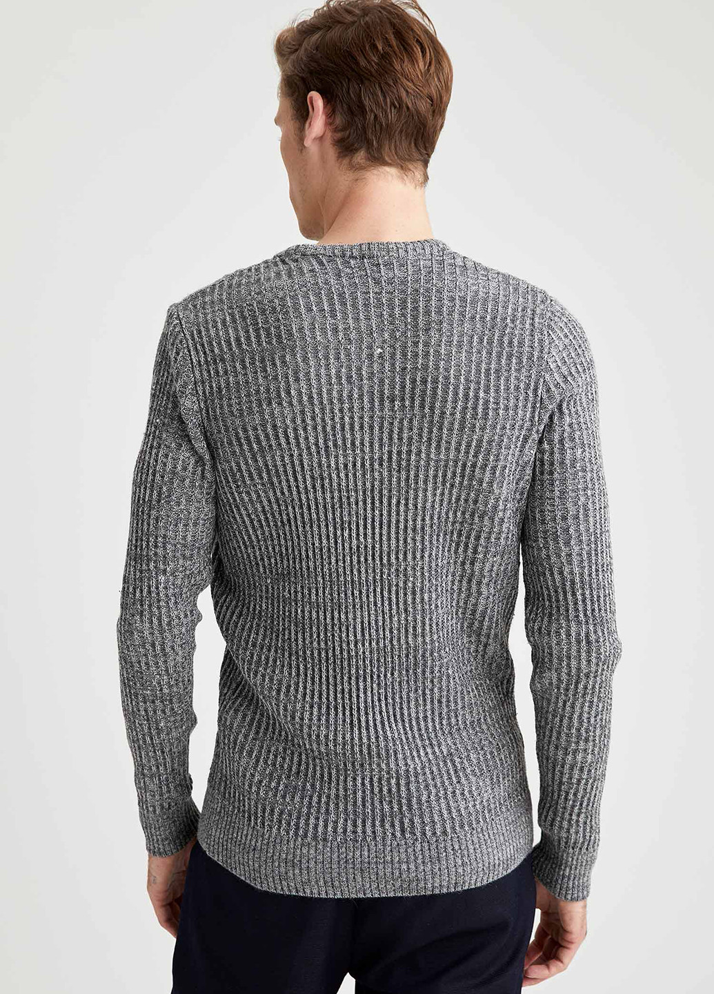 Серый демисезонный полувер пуловер DeFacto