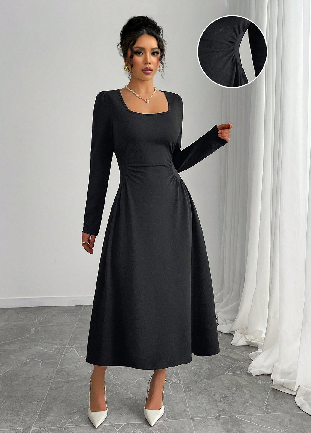 Чорна кежуал сукня SHEIN однотонна