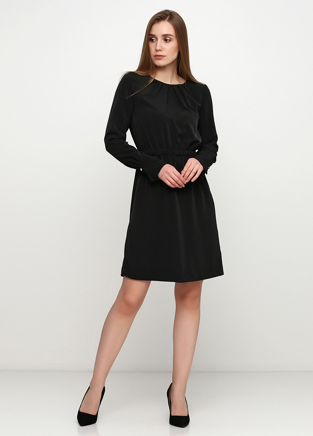 Черное кэжуал платье H&M однотонное