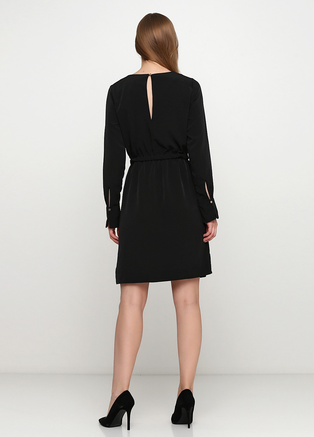 Черное кэжуал платье H&M однотонное