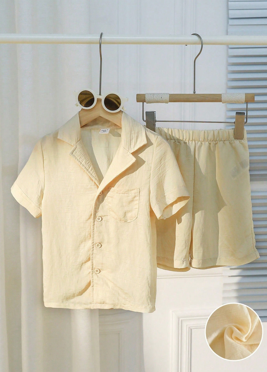 Светло-желтый летний костюм (рубашка, шорты) с шортами, с рубашкой SHEIN