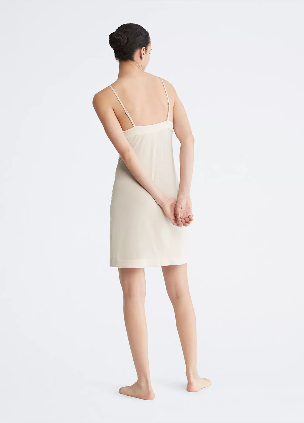 Светло-бежевое домашнее платье Calvin Klein однотонное