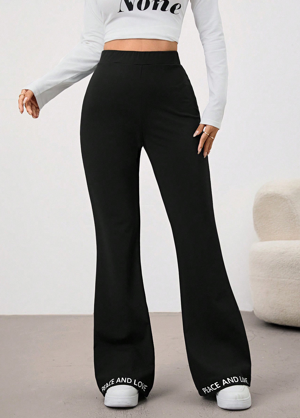 Черные демисезонные леггинсы SHEIN