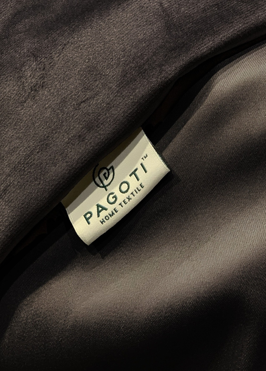 Комплект постельного белья сатин-велюр Allure черный (двуспальный) PAGOTI (256519375)