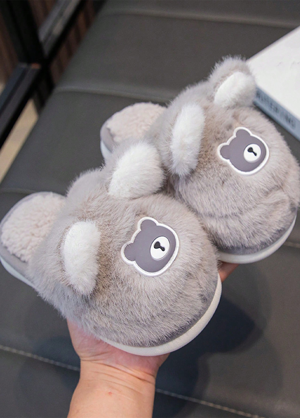 Серые тапочки SHEIN