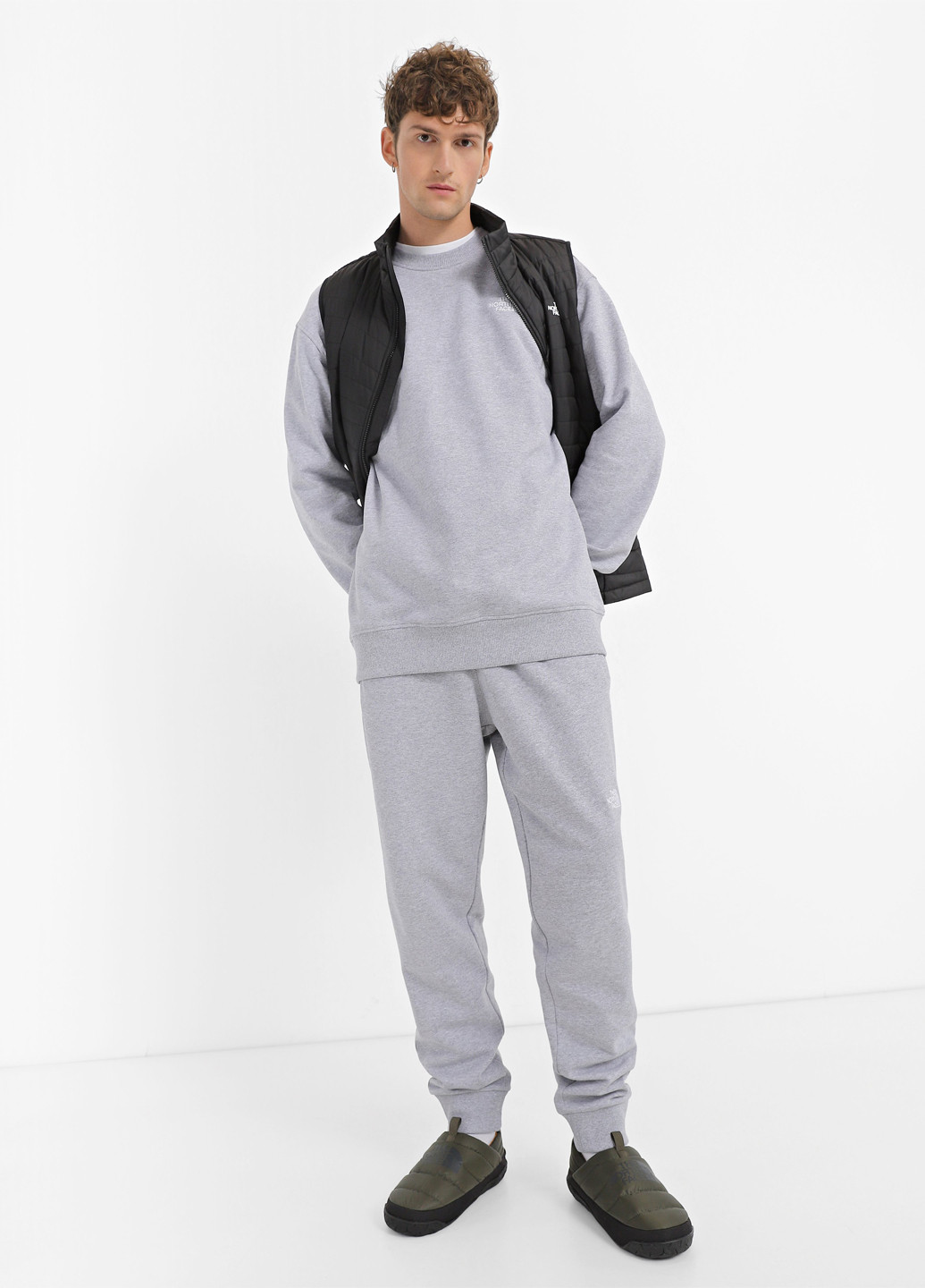 Сірий світшот The North Face меланж вишивка (327234789)