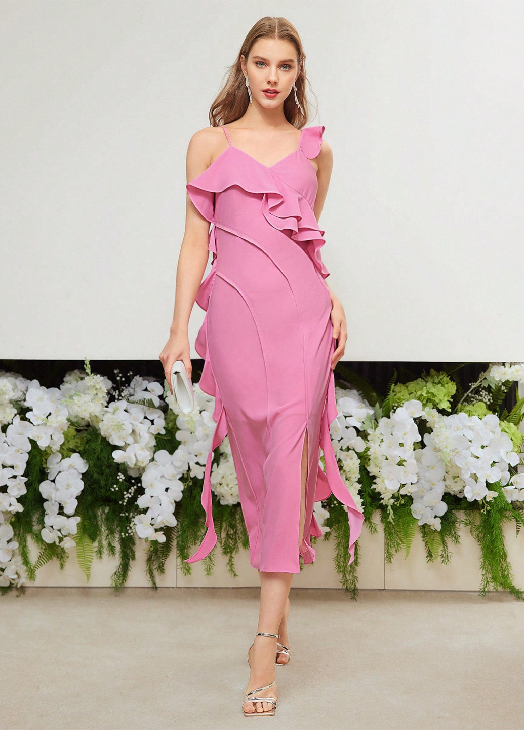 Светло-розовое вечернее, коктейльное платье футляр SHEIN однотонное