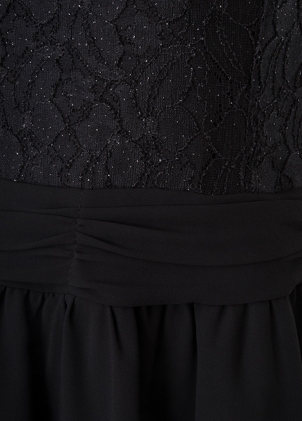 Черное коктейльное платье Miss Miss однотонное