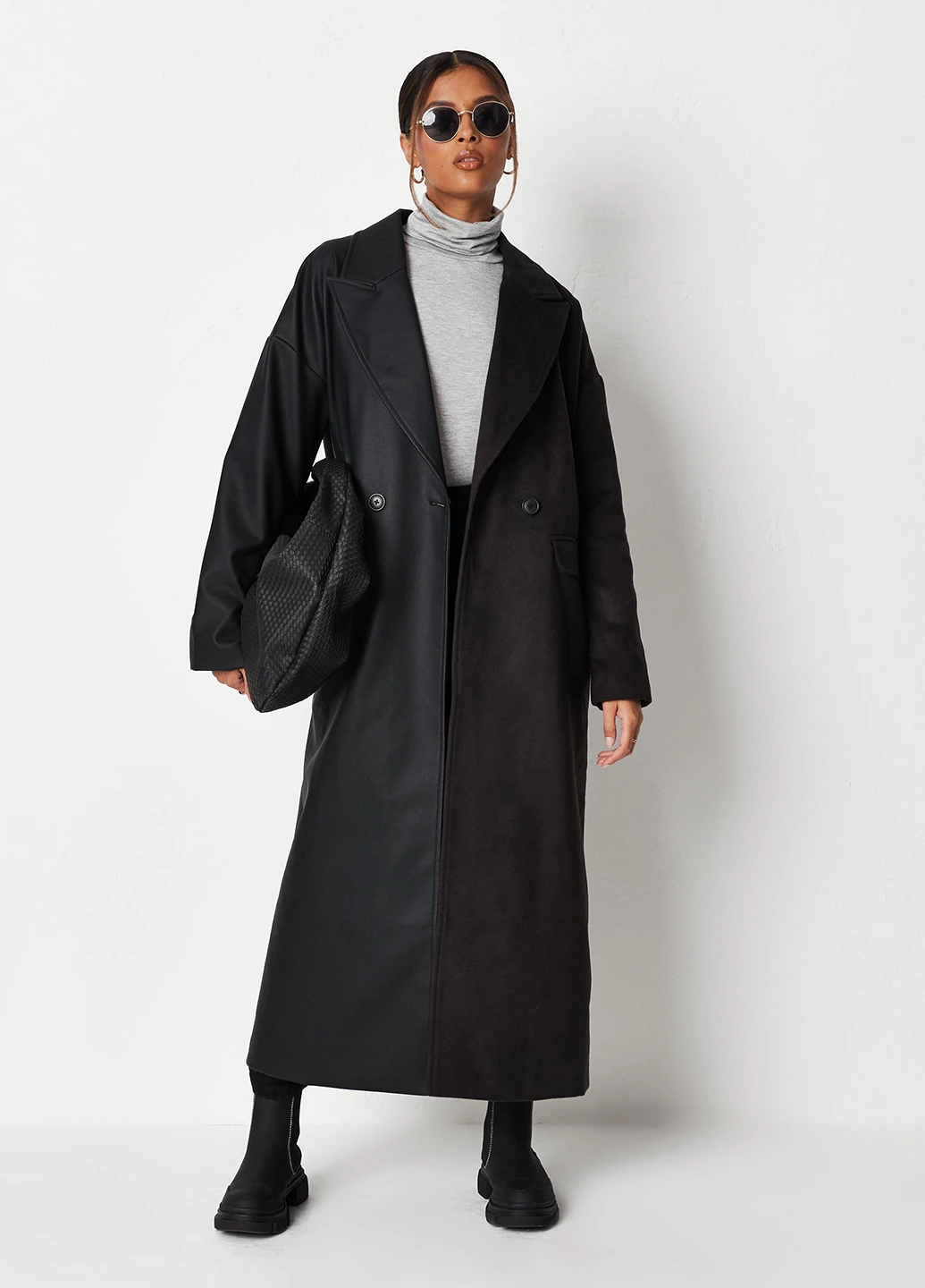 Чорне демісезонне Пальто двобортне Missguided