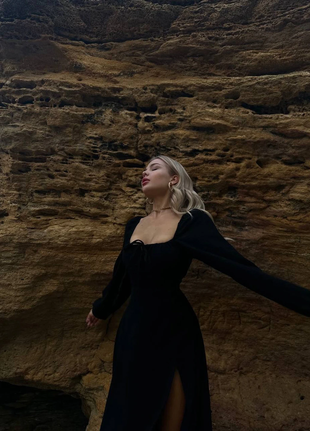 Чорна кежуал сукня Fashion однотонна