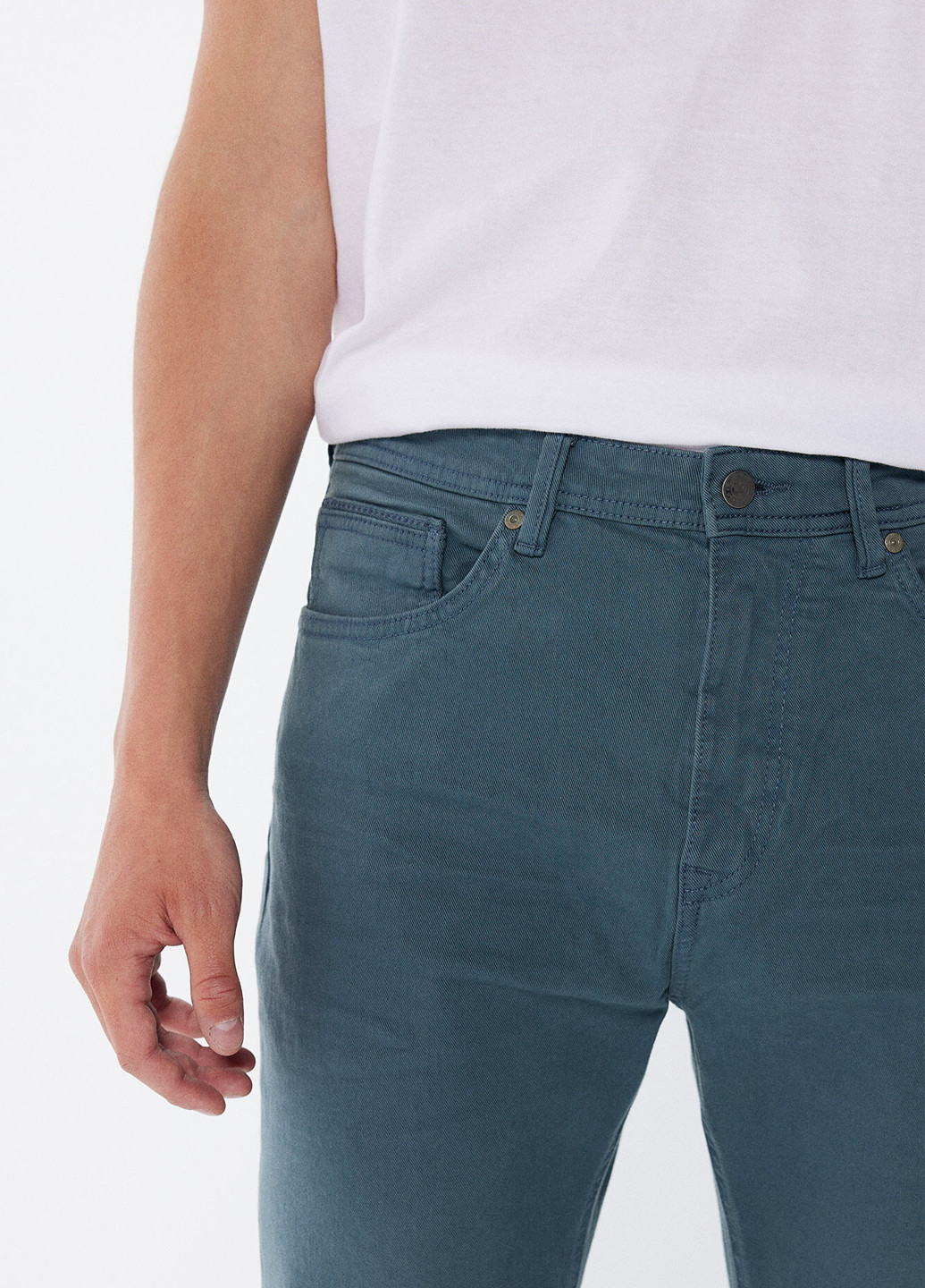 Темно-бирюзовые демисезонные слим джинсы Springfield