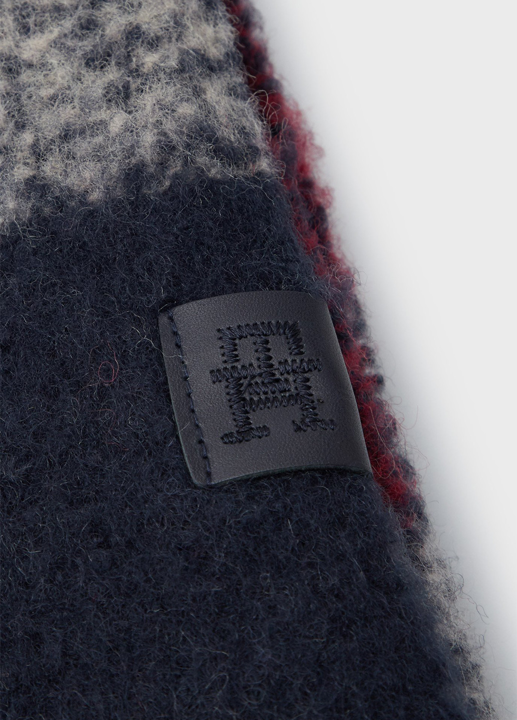 Шарф Tommy Hilfiger (315060306)