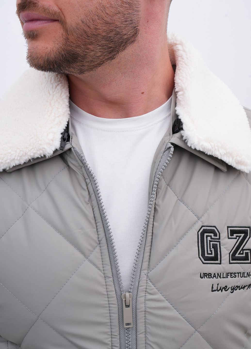 Светло-серая демисезонная куртка Trend Collection