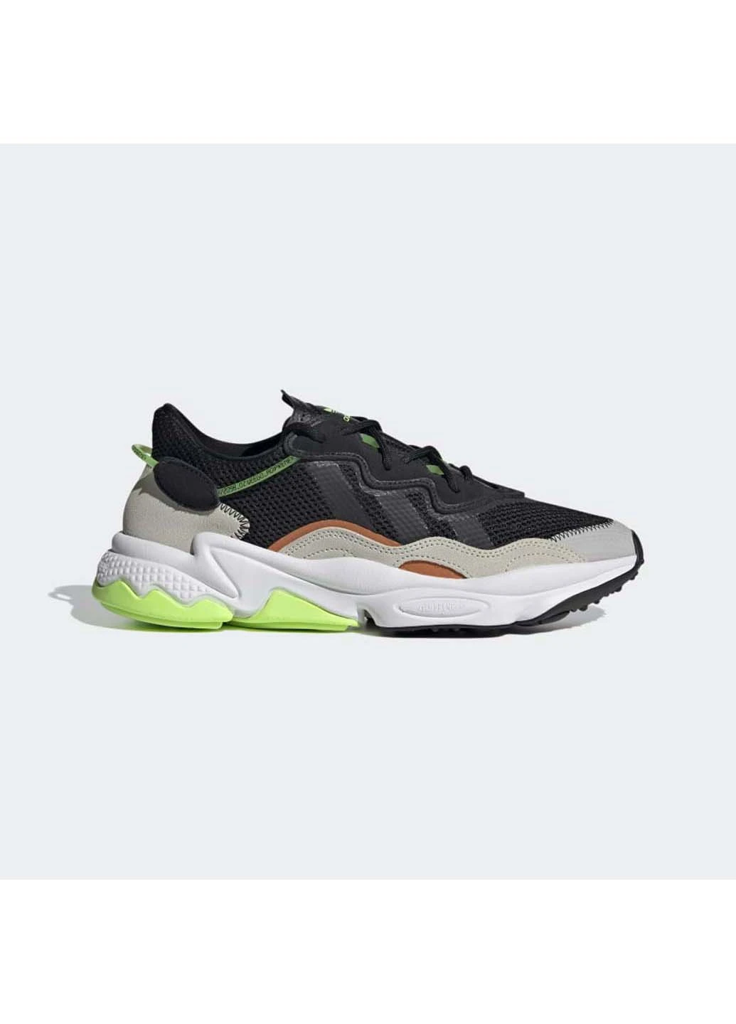 Черные демисезонные кроссовки adidas