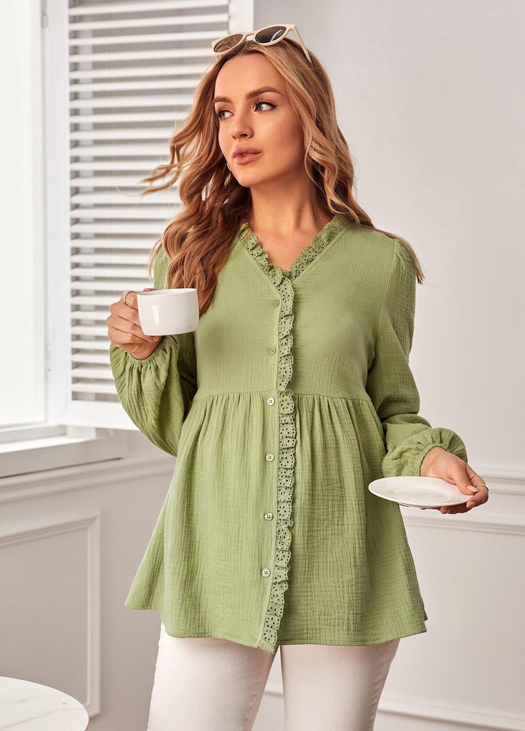 Лайм блуза для вагітних з баскою SHEIN